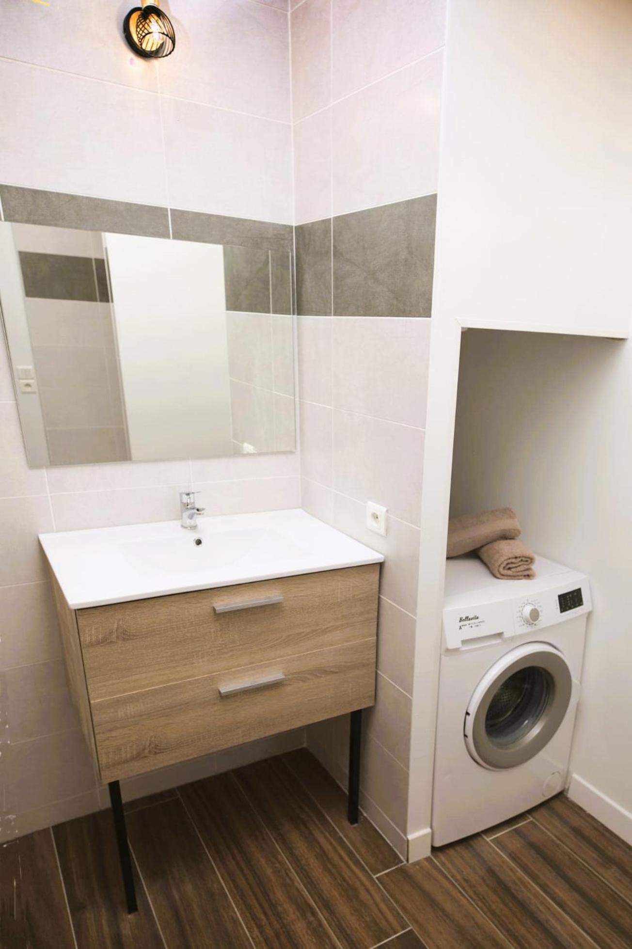 L'Industriel Narbonnais Apartment Нарбон Екстериор снимка