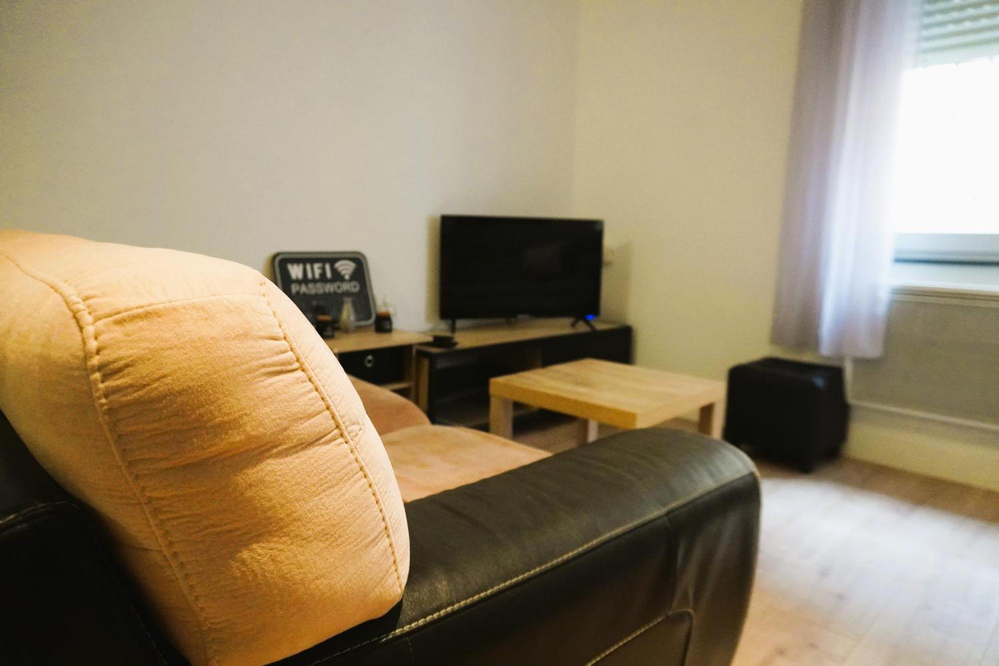 L'Industriel Narbonnais Apartment Нарбон Екстериор снимка